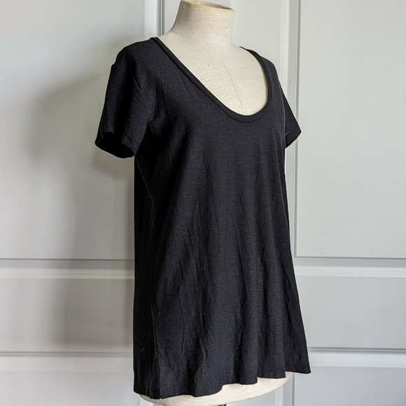 James Perse Tee Short Sleeve Deep Scoop Neck Slub Knit Black L (3) NWT - Picture 3 of 10